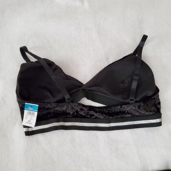 Panty & Bra Set 2X Black Velour Silver Trim Sexy rue21 - Picture 6 of 12